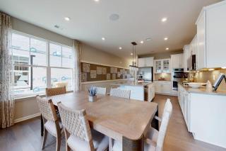 Bayside Resort -21408 Sweetwater Square - 6