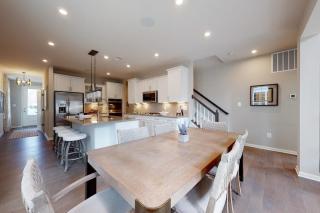 Bayside Resort -21408 Sweetwater Square - 4