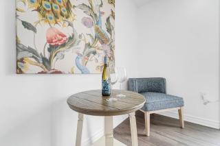 Vineyard Escape - 8