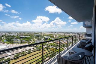 Luxury Condo - 3B3B with Amazing Skyline View - 7