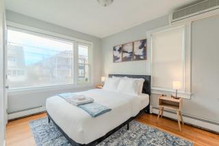 Modern 3BR 2BA Near Boston and MBTA Bright and Stylish - 1
