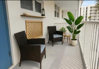 Oceanfront escape with 2 pools 2 units available - 9