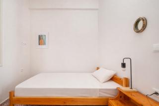 Dafni Local Style, 1 Min from Main Beach - 4