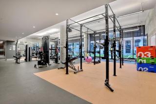 Beautiful Studio with Gym & high-end amenities - 5
