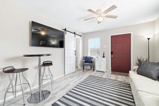 Yellow Bell - A Birdy Vacation Rental - 4