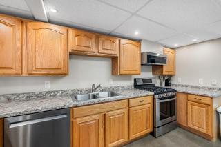 Mt Rushmore Duplex - 3
