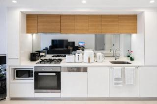 Hamilton Harbour Residences - 7