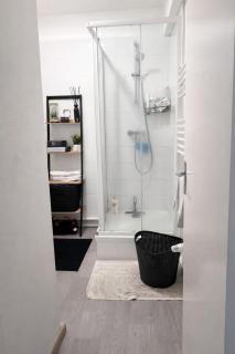 Chambre privée dans un appartement cosy et lumineux - 9