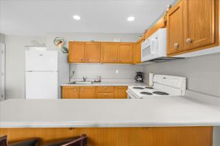 Oceanfront Suite - Heated Indoor Pool - Beach Access - 5