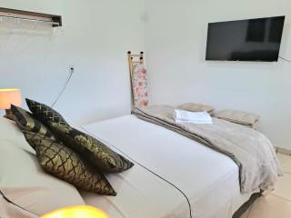 Ap Ouro Pret - com piscina aquecimento solar e churrasqueira - 6