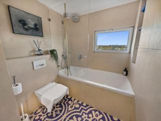 Sea Glass Suite - Mamak & Shelter - 6