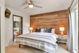 Serene Golf Chalet Near Tremblant w/ Fire Pit! - 3