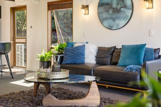 Walk to town 39B Alpine Chalet - 2