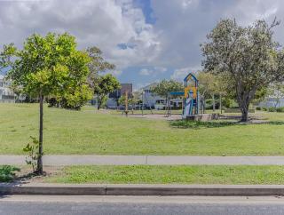 Nestled on Nautilus - 4