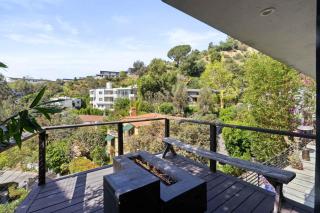 Sunset Hillside Retreat by Colby & Conrad - 4