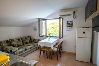 Apartments with parking space Seline, Paklenica - 25357 - 1