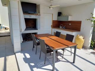 Apartments with parking space Kastel Luksic, Kastela - 25382 - 3