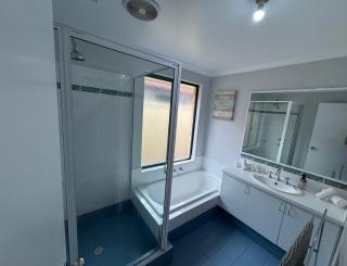 Sandy Toes and Sunsets Beach House - 1