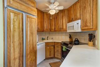 Beautiful Oceanfront Condo! - Hale Kona Kai 303 - 2