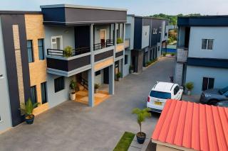 Mwinde Luxury Secure Apartment – 10 min to Airport - 3