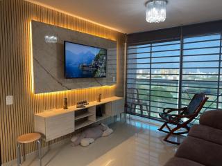 Vista Panorámica y Confort a 10 min del Malecón - 0