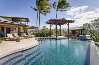 Experience luxury in Waikoloa at the spacious 4-bedroom Pacific Sunset Villa! - 8