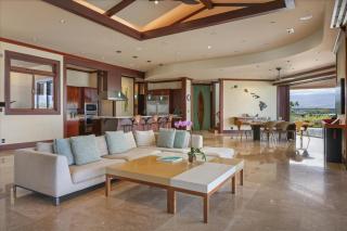Experience luxury in Waikoloa at the spacious 4-bedroom Pacific Sunset Villa! - 1