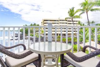 Oceanfront Condo Wrap-Around Lanai Almost Hanging Over The Ocean -Hale Kona Kai 313 by Casago Kona - 9