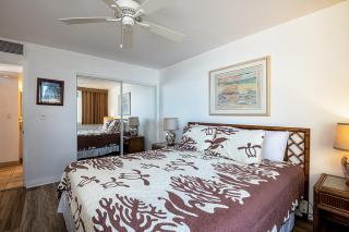 Wonderful Modern Oceanfront Condo - Hale Kona Kai 408 by Casago Kona - 1