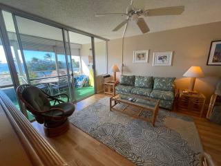 Kamaole Beach Royale #411 Renovated, Ocean View, Close to Kamaole Beach #1 - 5