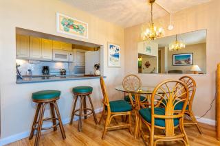 Kamaole Beach Royale #411 Renovated, Ocean View, Close to Kamaole Beach #1 - 2