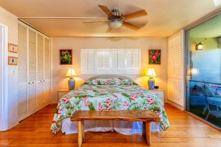 Kamaole Beach Royale #212 2nd Flr, Ocean View, Steps from Beach, Full Kitchen - 1