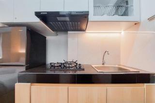 Luxury Studio at Serpong Garden Apartment By Travelio - 2