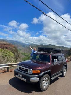Affordable Rooftop Tent Camper All-Gear Glamping Adventure in Kauaʻi - 3