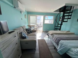 Oceanview Loft York - 1