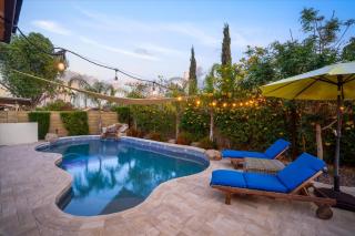 Desert Ridge Family new Renovated with Spa and Pool - 7