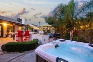 Desert Ridge Family new Renovated with Spa and Pool - 6