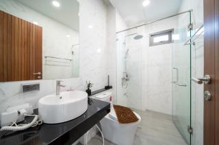 Surin Beach 2026 Brand New Modern Luxurious 6 Bedroom Villa Private Pool Holiday Villa Ideal for Large Groups Families 800 Meters to the Beach - 8