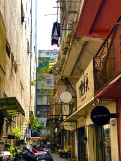 Spacious 79m2 Apt - Balcony & Kitchen - Quiet Alley in Central District 1 - 7