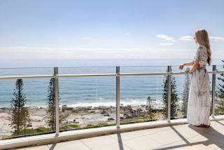 5-Star Beachfront Retreat with Theatre & Pool - 8