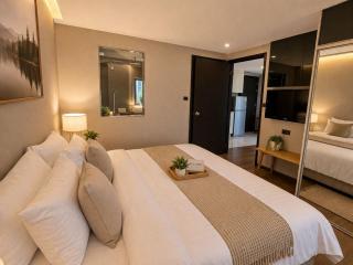 Bright 1BR Near BTS Thonglor & Commons - 1