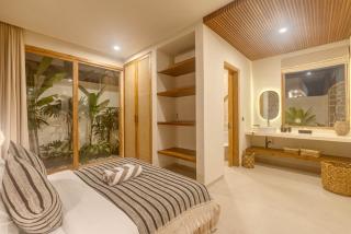 3BR Tropical Retreat with Pool - 3