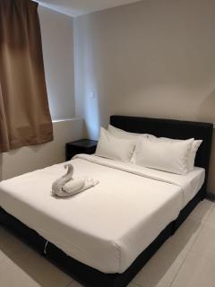 Swing & Pillows - Bukit Tinggi, Klang - 8