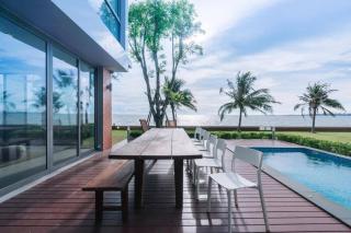 Exclusive Sandbox Beachfront Villa - 4