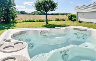 Luxurious Home In Gudhjem With Wifi - 9