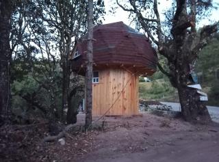 Mushroom-shaped cabins - 4