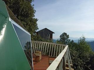 Mushroom-shaped cabins - 1