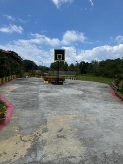 Villa Lourdes Resort - 6