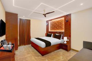 Super Townhouse Dharampur Railway Station - 7