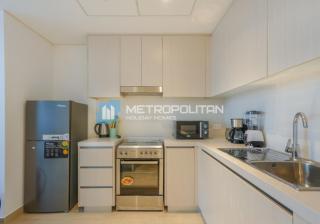 MCRE Modern 1BR in Yas Island, Walk to Ferrari World & Yas Mal - 2